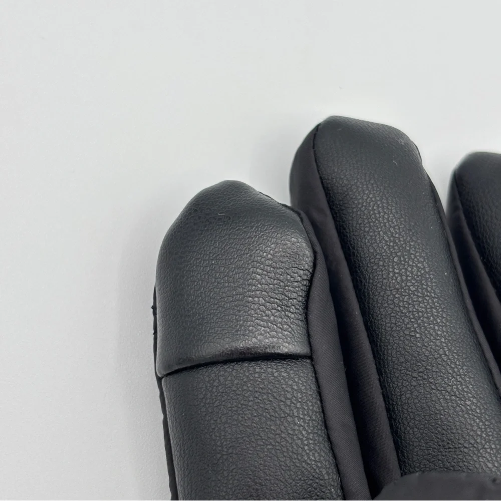 Joe Fresh Women’s Black Quilted Gloves with Faux Fur Trim size Small- Medium - Picture 9 of 12
